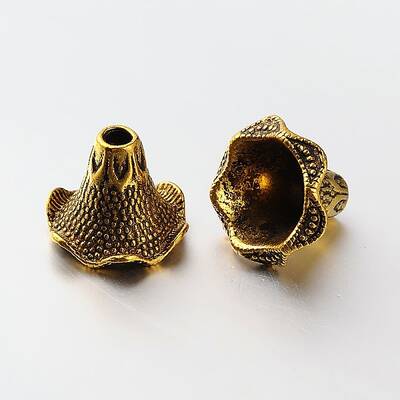 6-Petal Tibetan Style Alloy Bead Caps