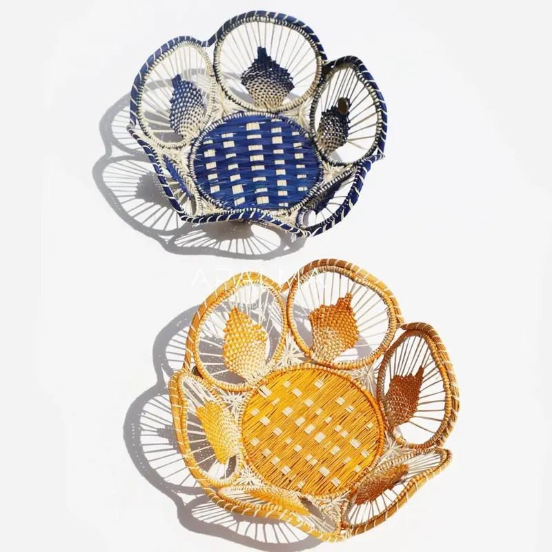 Iraca Palm Bread Basket | Primary color: Blue