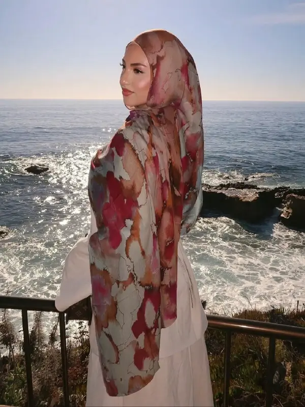 Women Bohemian Style Watercolor Floral Print Hijab, Casual Fitted Woven Fabric, Autumn Winter Streetwear Accessory for Daily ...