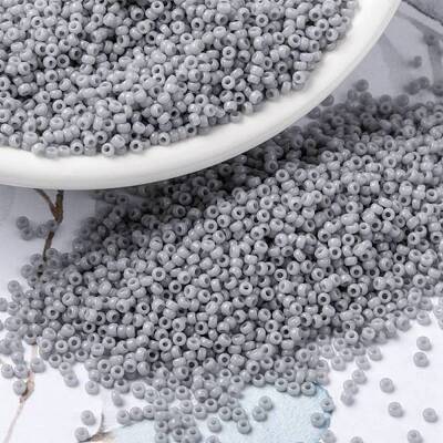 MIYUKI Round Rocailles Beads