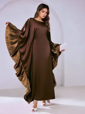 Elegant Muslim Women Batwing Sleeve Patchwork Long Dress, Fashionable Modest Clothing, Perfect for Special Occasions