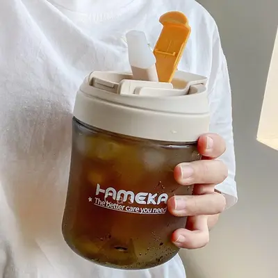 Random Color 550ml Water Bottle with Straw, 1 Count Durable Cute Water Bottle, Portable Leak Proof Drinkware for Home and Off...