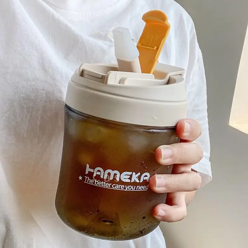 Random Color 550ml Water Bottle with Straw, 1 Count Durable Cute Water Bottle, Portable Leak Proof Drinkware for Home and Off...