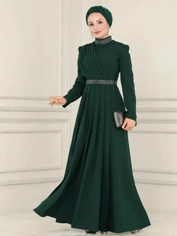 Elegant Women's Arabic Long Dress, Luxurious Plain Color Loose Fit Maxi Robe, Casual Woven Fabric, All Season Wear