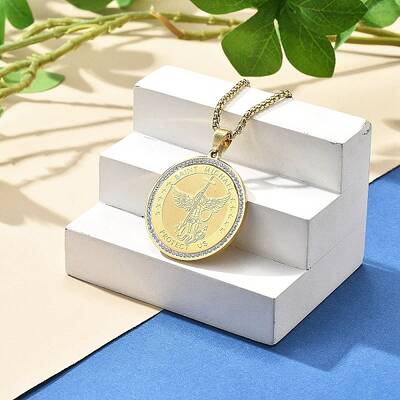 304 Stainless Steel Rhinestone Pendant Necklaces for Women