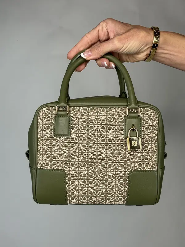 Pre-owned Loewe Calfskin/Anagram Canvas Crossbody Bags Amazona 19 Square Two Way Bag Crossbody Top Handle for Women