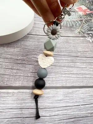 Colorful Flower Design Beaded Keychain, Boho Style Beaded Decor Keychain For Women & Men, Cute Trendy Accessory, Bag Decorati...