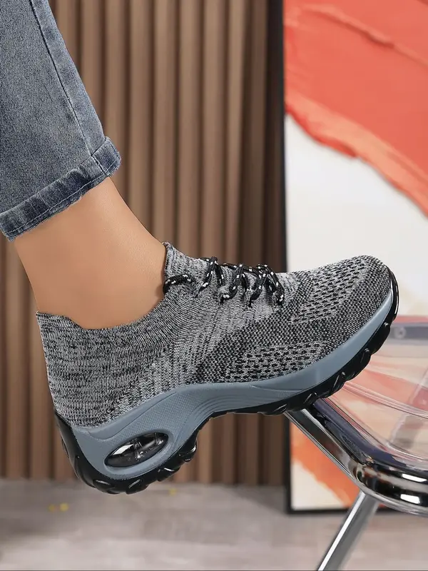 Women's Fashionable Lace Up Front Sneakers, Casual Comfortable Breathable Sports Running Runner Shoes , All-match Basic Train...