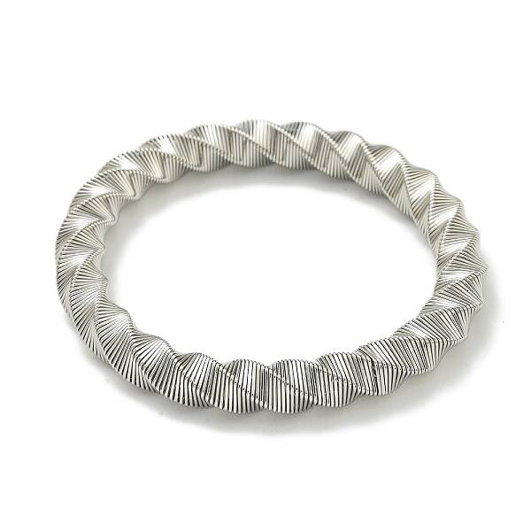 Non-Tarnish Adjustable 304 Stainless Steel Twist Spring Wire Bracelets