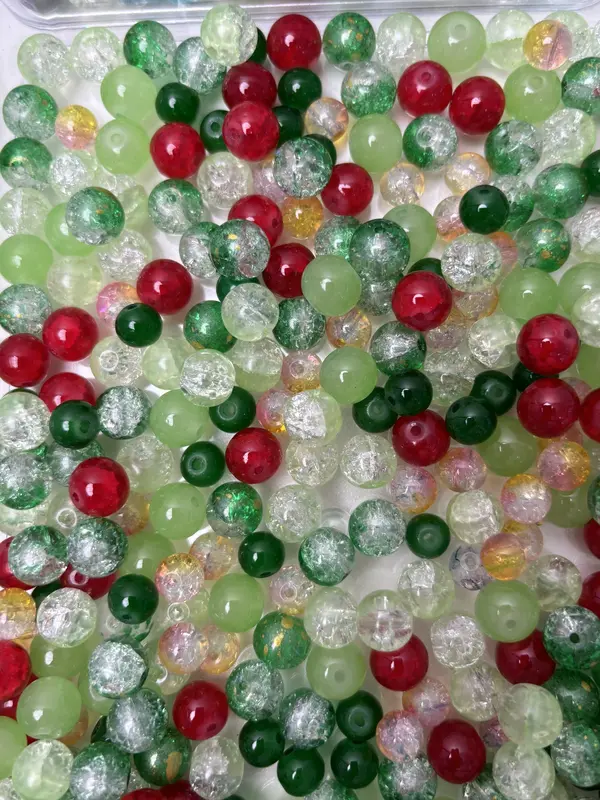 $2.99 for mixed glass beads，each bag 200g