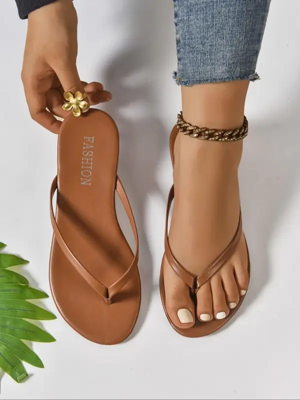 Women's Fashionable Herringbone Pattern Slides, Casual Comfortable Flat Sandals for Summer, Non-slip Beach Slippers for Indoo...