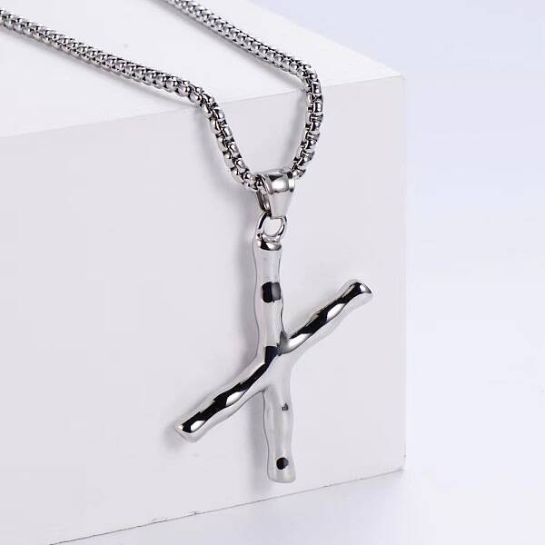 3Pcs Stainless Steel Textured Letter Pendant Box Chain Necklaces
