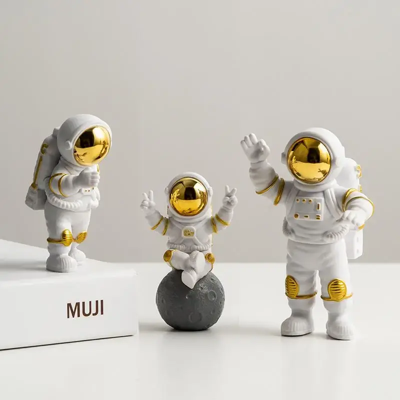 Astronaut Design Decorations, 3 Counts Creative Mini Astronaut Model Ornament Set, Desktop Decoration for Home Office Bedroom...
