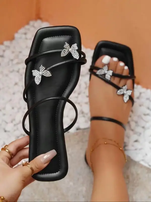 Women's Summer Fashionable Solid Rhinestones Butterfly Decor Slide Sandals, Summer Sandals, Slip-on Flat Sandals, Casual Brea...