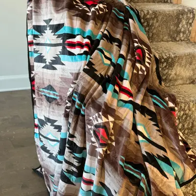zPineville Taupe Oversized Blanket 82\