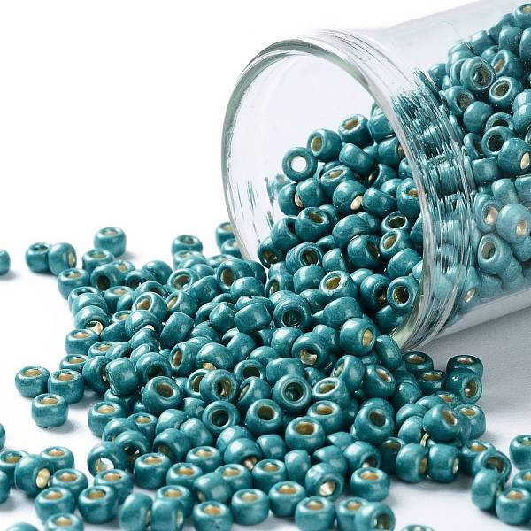 TOHO Round Seed Beads
