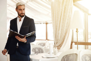How to Run a Restaurant Business