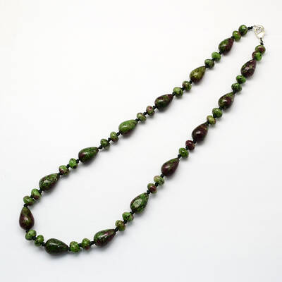 Fashionable Gemstone Beaded Necklaces