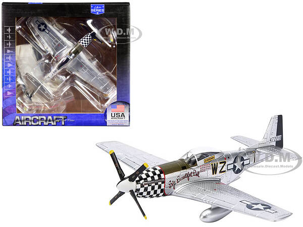 North American P-51D Mustang Fighter Aircraft Big Beautiful Doll Col. John Landers 78th FG Collector Series 1/72 Diecast Mode...