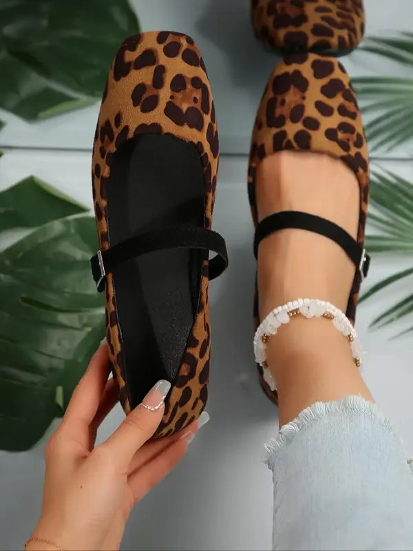 Fashion Leopard Print Flat Shoes, Commuting Shoes, Casual Comfortable Square Toe Flat Footwear Shoes for Daily Wear, Lightwei...
