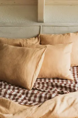 Linen pillowcase in Mustard | Size: UK/EU Standard