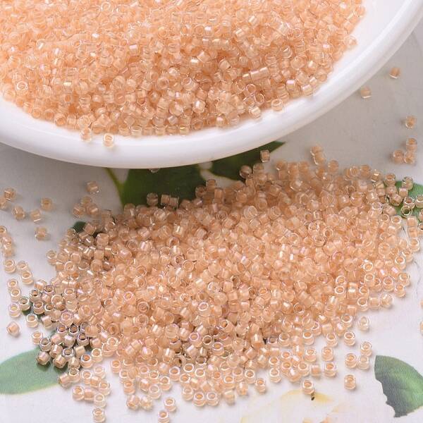 MIYUKI Delica Beads