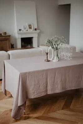 Linen tablecloth in Rosy Brown | Size: 59x59