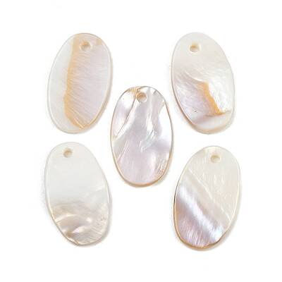 Oval Freshwater Shell Pendants