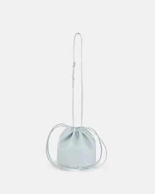 ?? BO Drawstring Corn Leather | Color: Smoke