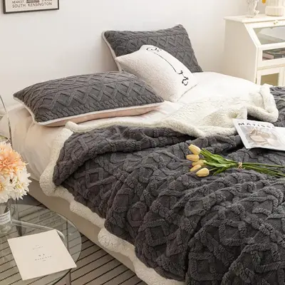 Geometric Pattern Throw Blanket, 1 Count Double-layer Thickened Warm Napping Blanket, Blankets for Bedroom, Soft Comfy Beddin...