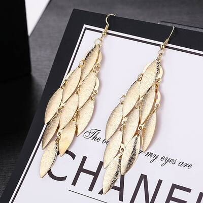 Fashionable Alloy Tassel Earrings
