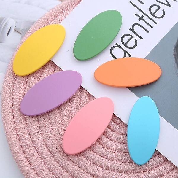 Frosted Plastic Snap Hair Clips