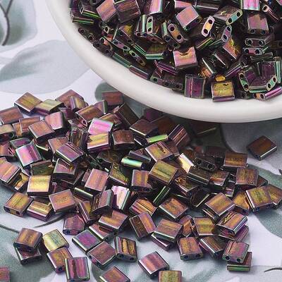 MIYUKI TILA Beads