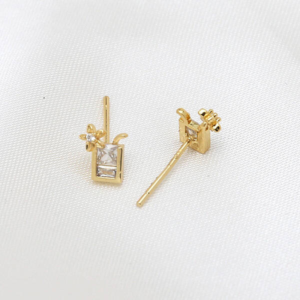 Brass Micro Pave Clear Cubic Zirconia Drink Head Pins
