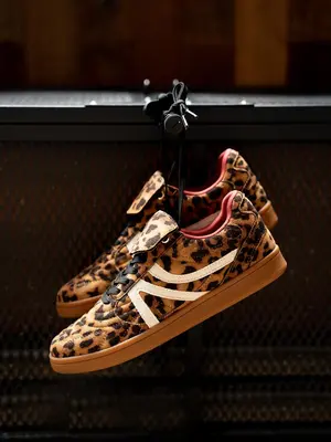 Women's Fashion Colorblock Leopard Print & Solid Color Lace Up Low Top Sneakers, Casual Comfortable Sports Shoes for Daily We...