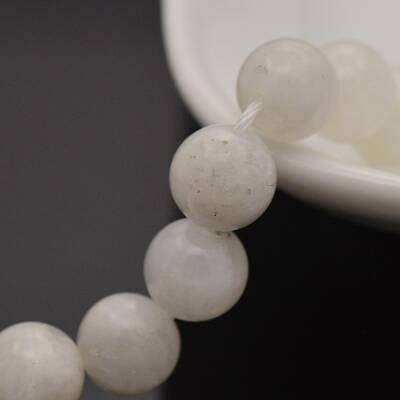 Natural Rainbow Moonstone Round Beads Strands