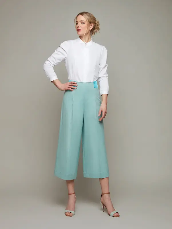 TILIA | High Waist Culottes | Color: Lagoon | Size: XS
