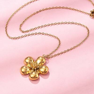 304 Stainless Steel Flower Pendant Necklaces for Women