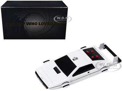 Lotus Esprit S1 Submarine White James Bond 007 The Spy Who Loved Me (1977) Movie Diecast Model Car by Corgi