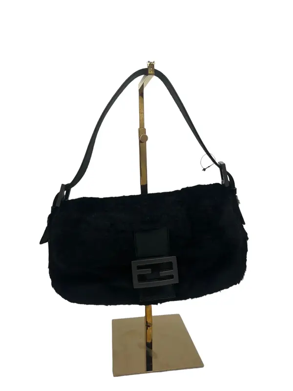 Pre-owned FENDI Fur Canvas Shoulder Bags Black Fur Baguette Shoulder Bag