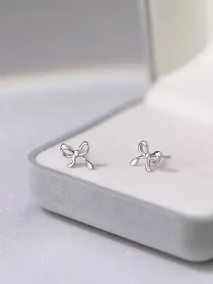 925 Sterling Silver Cute Bowknot Design Stud Earrings, Elegant Jewelry for Women, Fashion Accessories for Party, Daily Decor