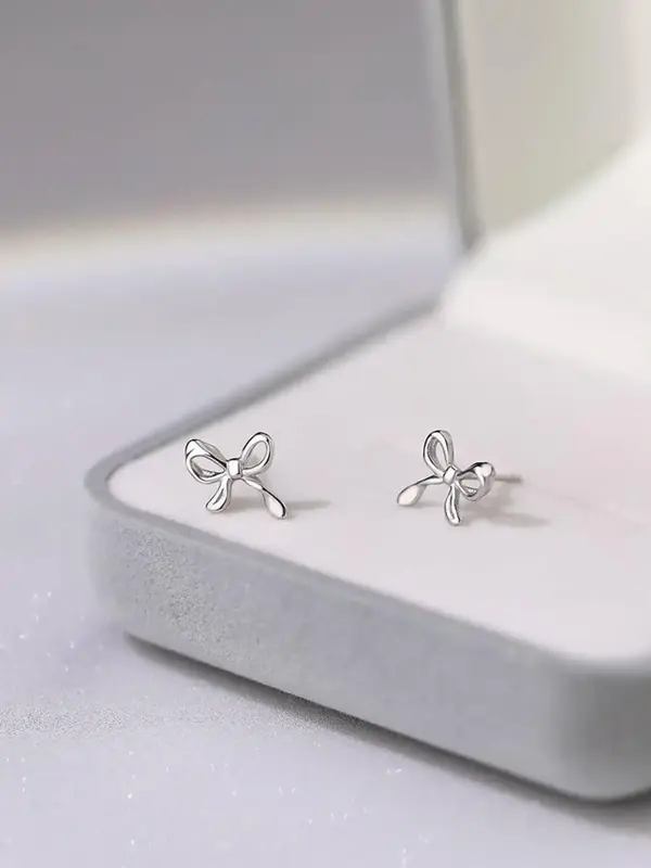 925 Sterling Silver Cute Bowknot Design Stud Earrings, Elegant Jewelry for Women, Fashion Accessories for Party, Daily Decor