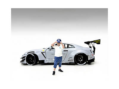 LB Nation Figure #6 for 1/24 Scale Models by American Diorama