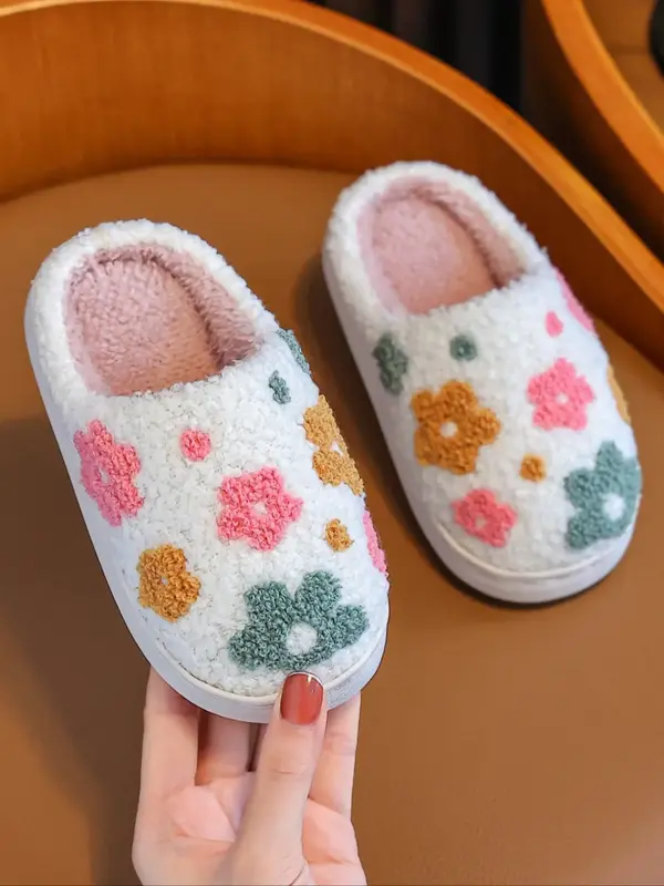 Embroidered Floral Slippers, Cute Sweet Indoor Fur Shoes, Soft Sole Comfortable Footwear for Fall Winter Season