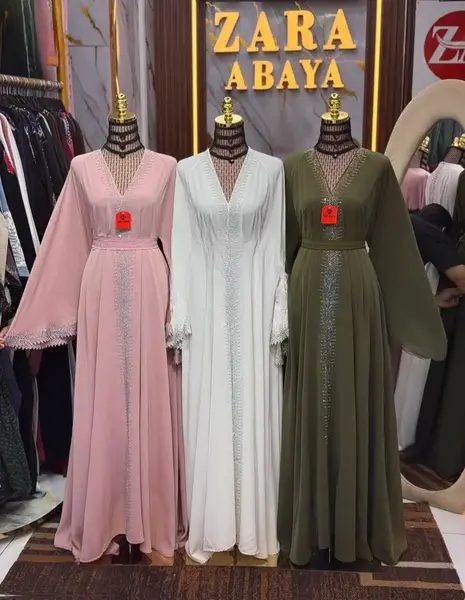 Abaya Dress - Premium Materials Comfortable & Elegant Look for Any Occasion Versatile Stylish Design