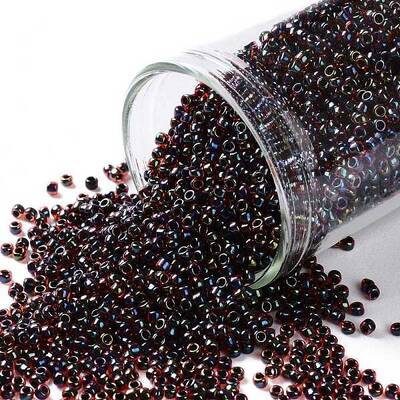 TOHO Round Seed Beads