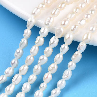 Natural Cultured Freshwater Pearl Beads Strands