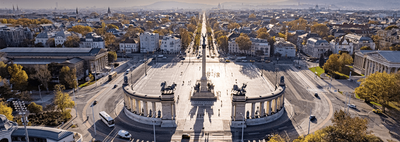 Vibrant Városliget: A Tour from Heroes’ Square to Széchenyi Thermal Bath