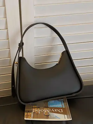 Fashion PU Leather Plain Zipper Simple Shoulder Bag, Casual and Versatile Textured Hand Shoulder Bag, Everyday Bags, Purse Wo...