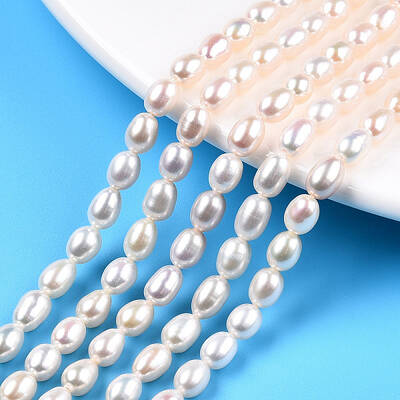 Natural Cultured Freshwater Pearl Beads Strands